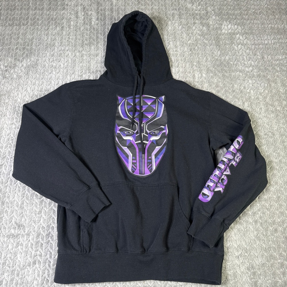 Marvel Studios Black Panther Hoodie Mens Medium Black Purple Graphic Pullover